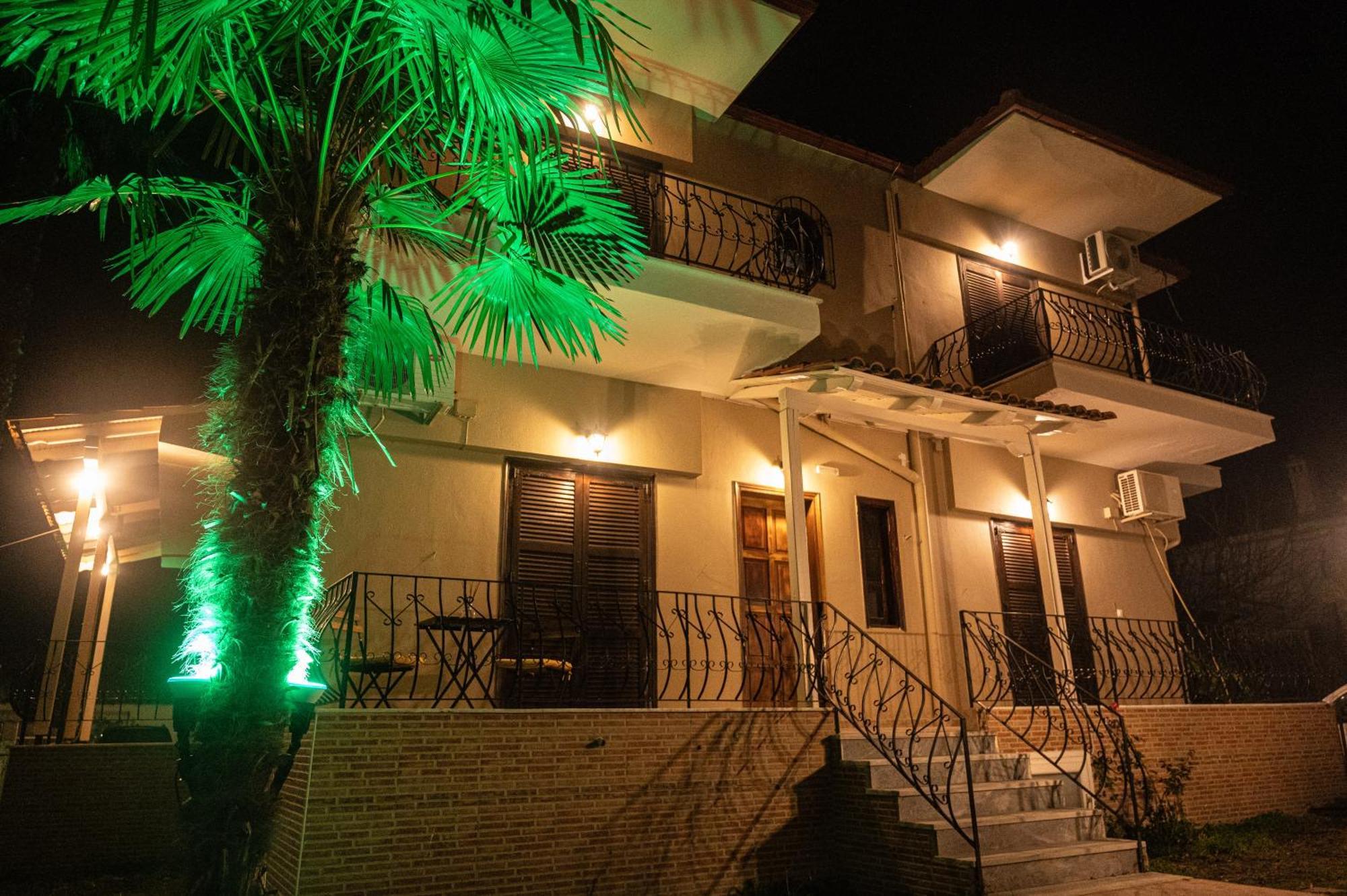 Βastasio Apartments ペフコホリ エクステリア 写真