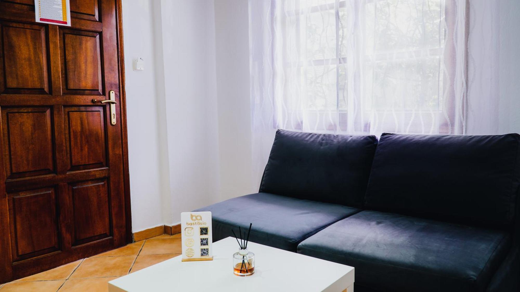 Βastasio Apartments ペフコホリ エクステリア 写真