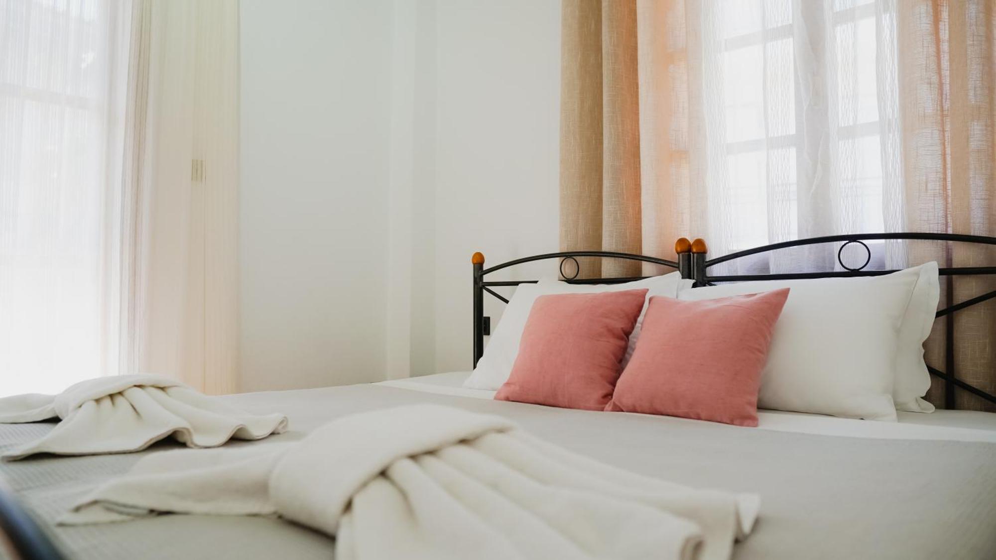 Βastasio Apartments ペフコホリ エクステリア 写真